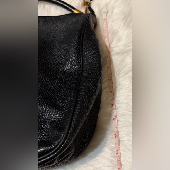 Marc Jacobs Hobo Black Pebbled Leather Bag with Gold Hardware - Picture 11 of 13